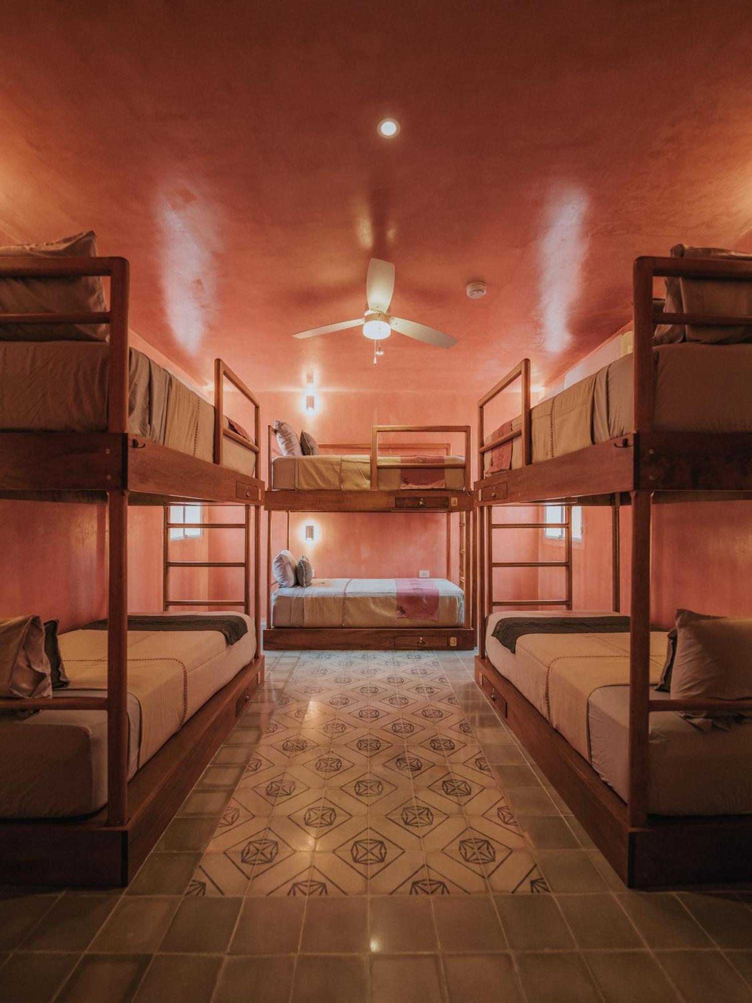 Casa Amate 61 Boutique Hostel Меріда Екстер'єр фото